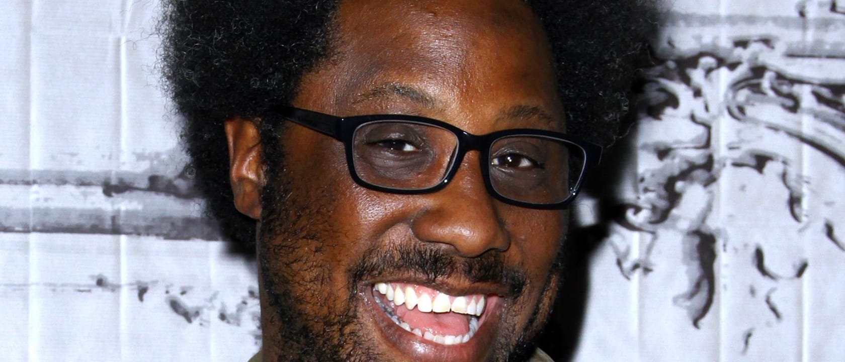 W Kamau Bell