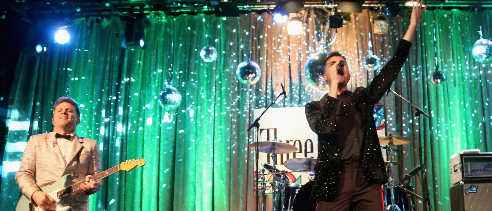 Neon Trees