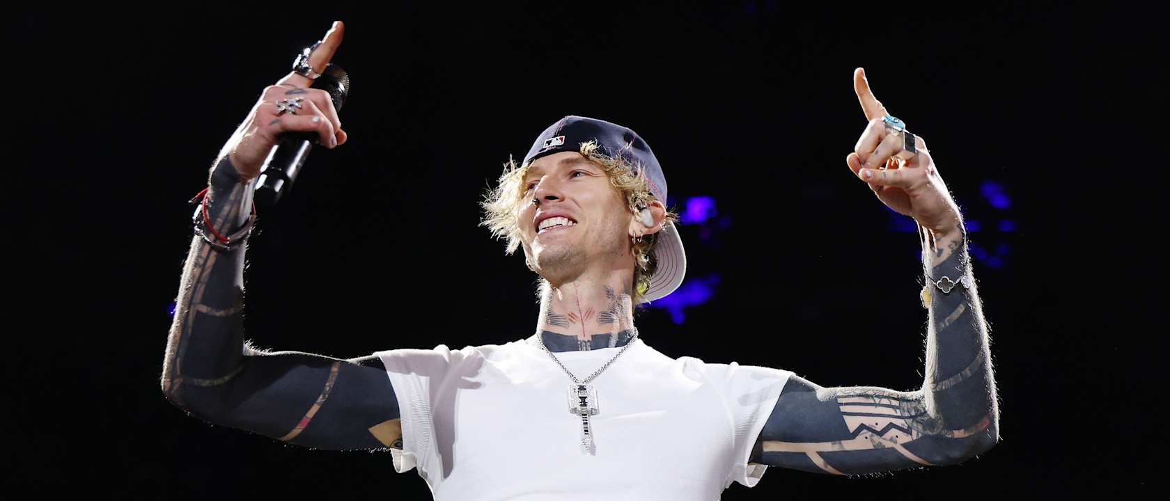 Machine Gun Kelly Parking