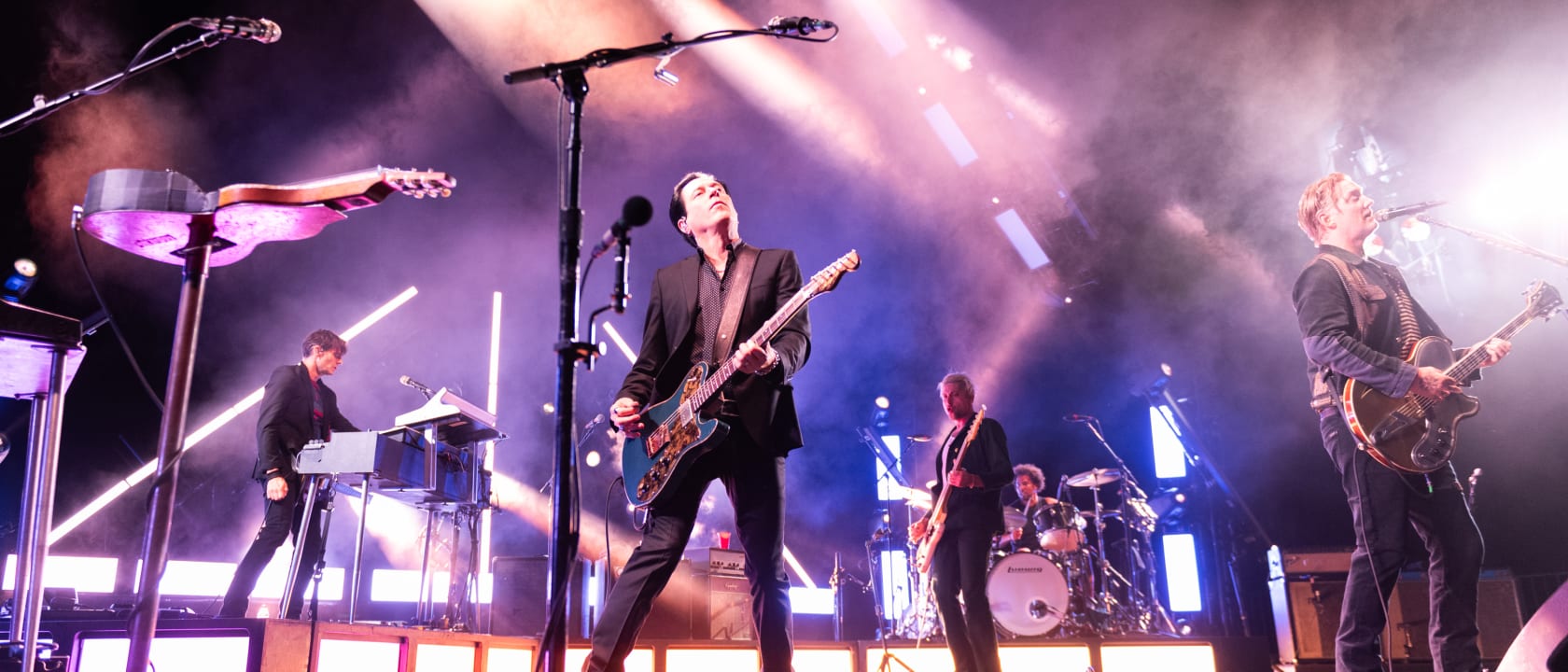 Queens of the Stone Age