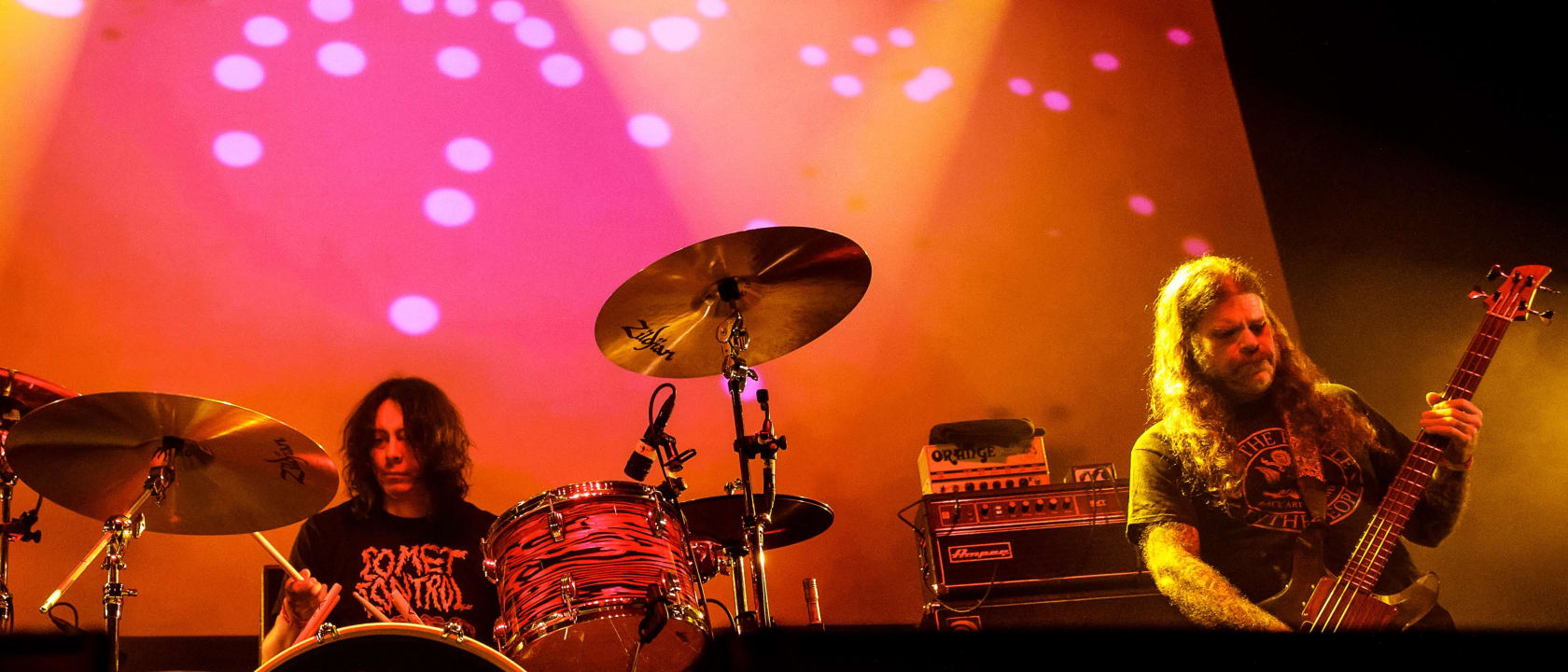 Earthless