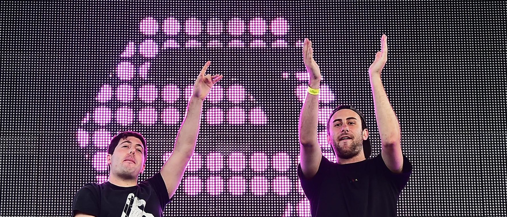 Two Friends - DJs