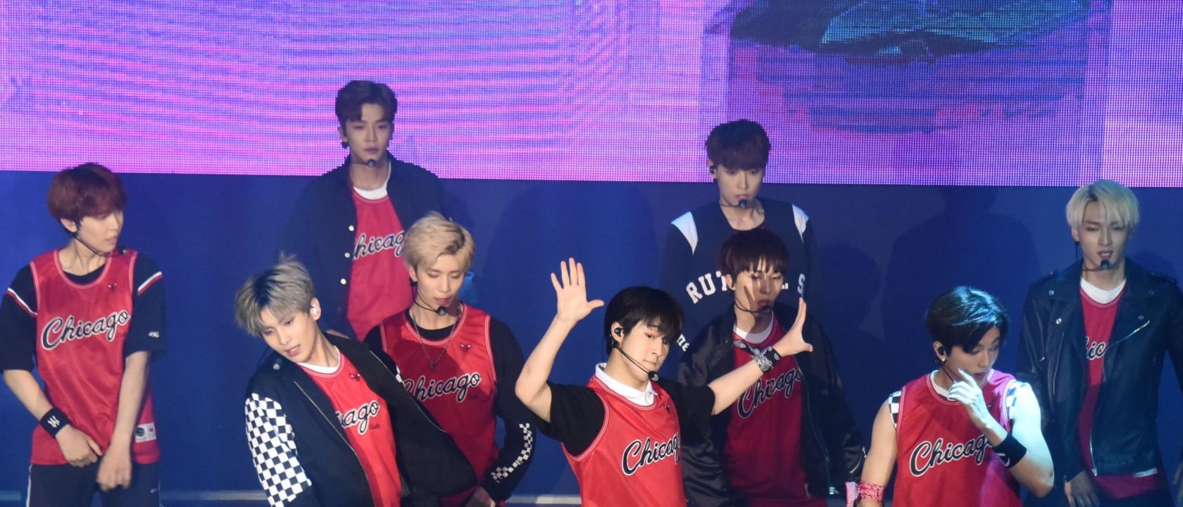 SF9