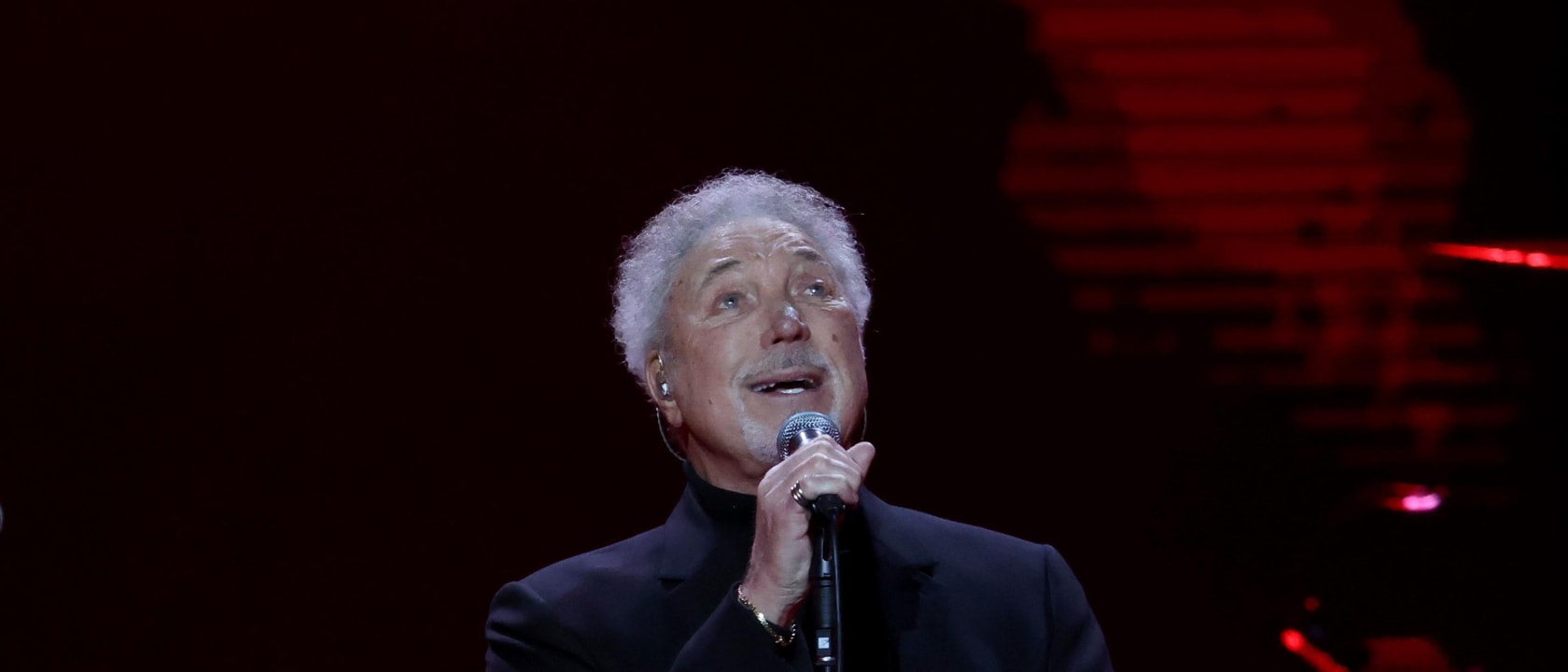 Tom Jones