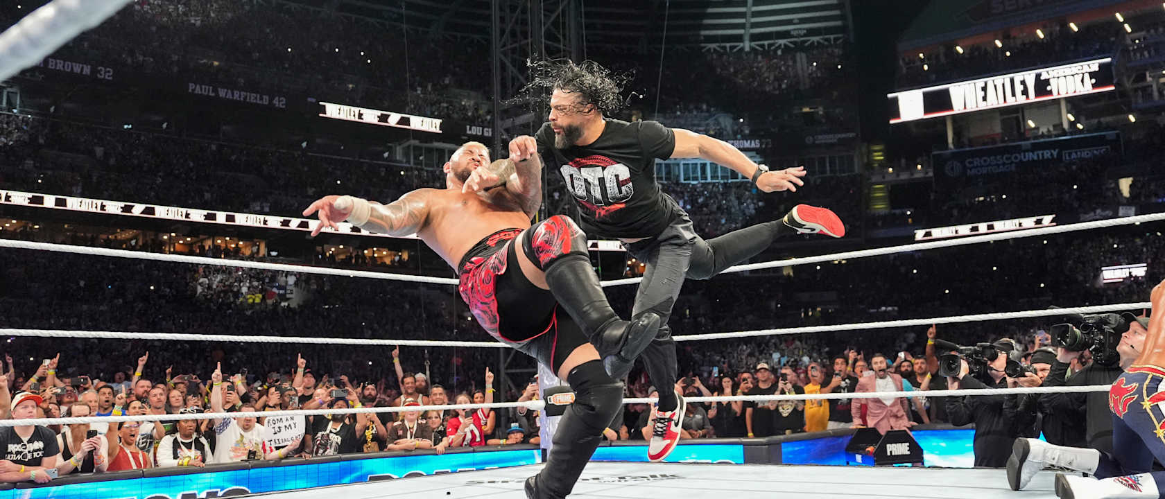 WWE - World Wrestling Entertainment Parking