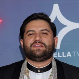Luis R Conriquez