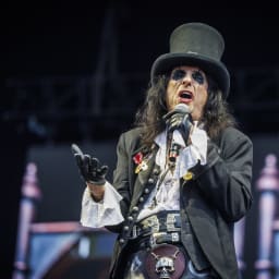 Alice Cooper Parking