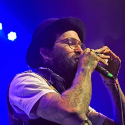Yelawolf