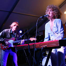 Tennis - Band