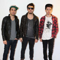 Cash Cash