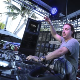 EDX