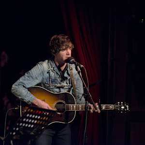 Stephen Kellogg Image