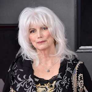 Emmylou Harris Image