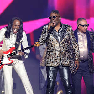 Earth Wind and Fire Image