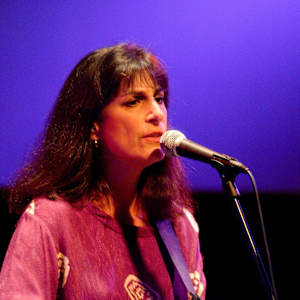 Karla Bonoff Image