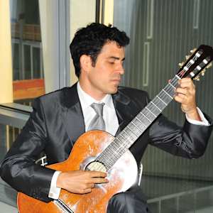 Pablo Sainz Villegas Image