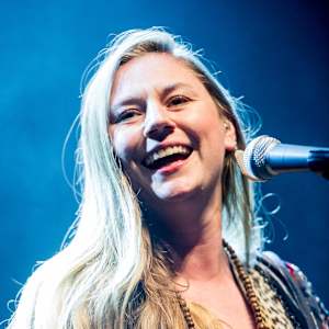 Joanne Shaw Taylor Image