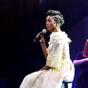 Heather Headley Image