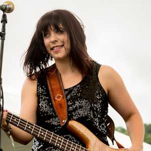 Danielle Nicole Image