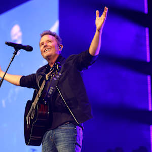 Chris Tomlin Image