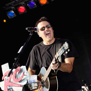 Roger Creager Image