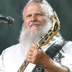 Jamey Johnson Image