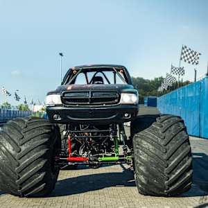2X Monster Trucks Image