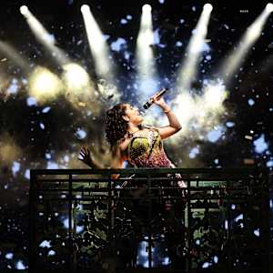 & Juliet Parking Image