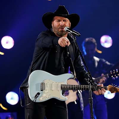 Garth Brooks