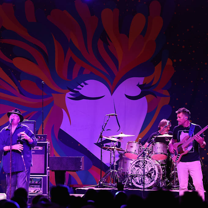 Blues Traveler Parking
