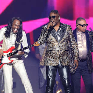 Earth Wind and Fire Image