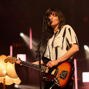 Courtney Barnett Image
