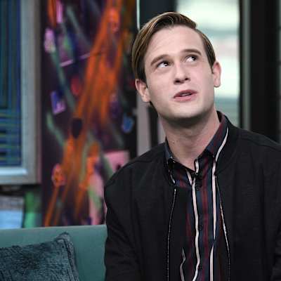 Tyler Henry - Hollywood Medium