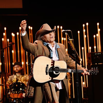 Dwight Yoakam