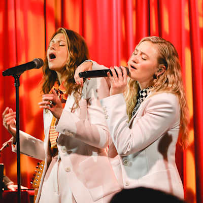Aly & AJ